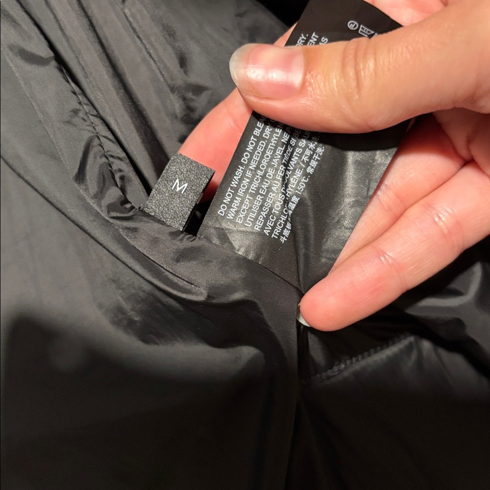 THEORY puffer long line vest - Picture 4 of 9